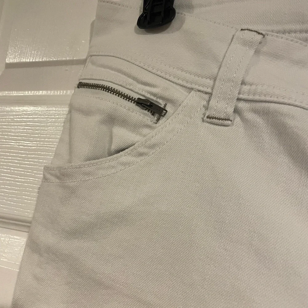 CAbi White Denim Flare Jeans - Picture 4 of 8